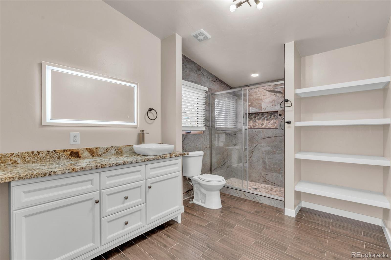 1095 Western Drive Colorado Springs CO 80915