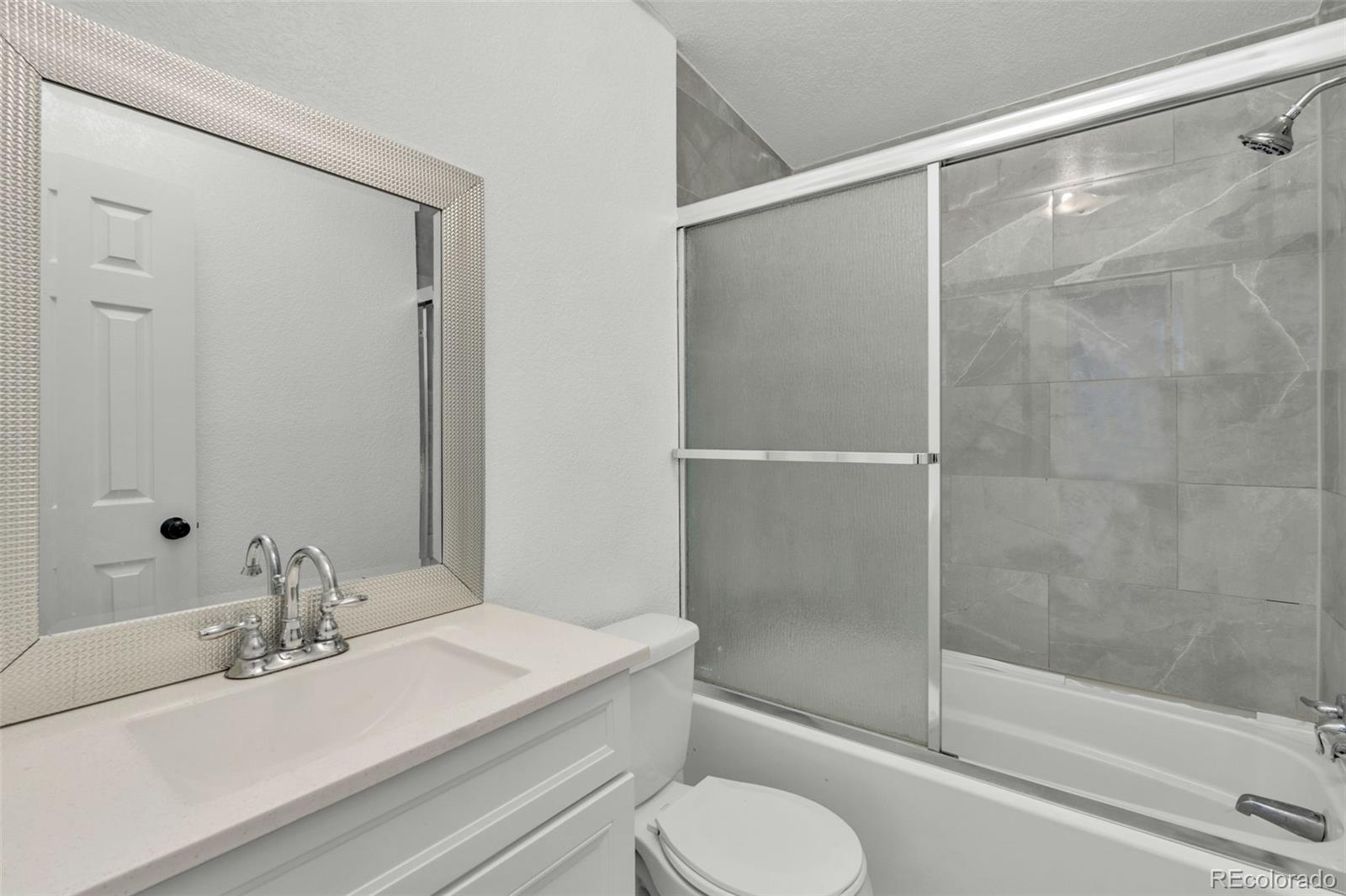 1095 Western Drive Colorado Springs CO 80915