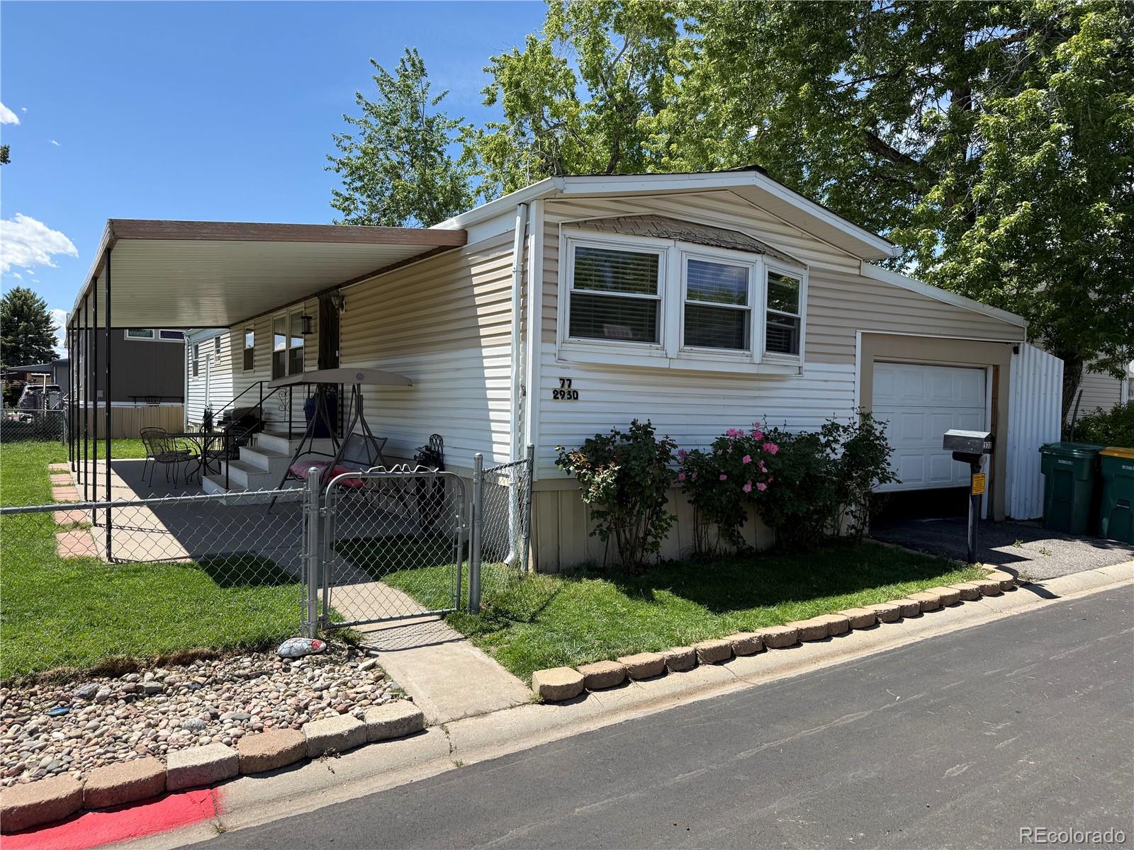 2930 Hawk Street Denver CO 80260