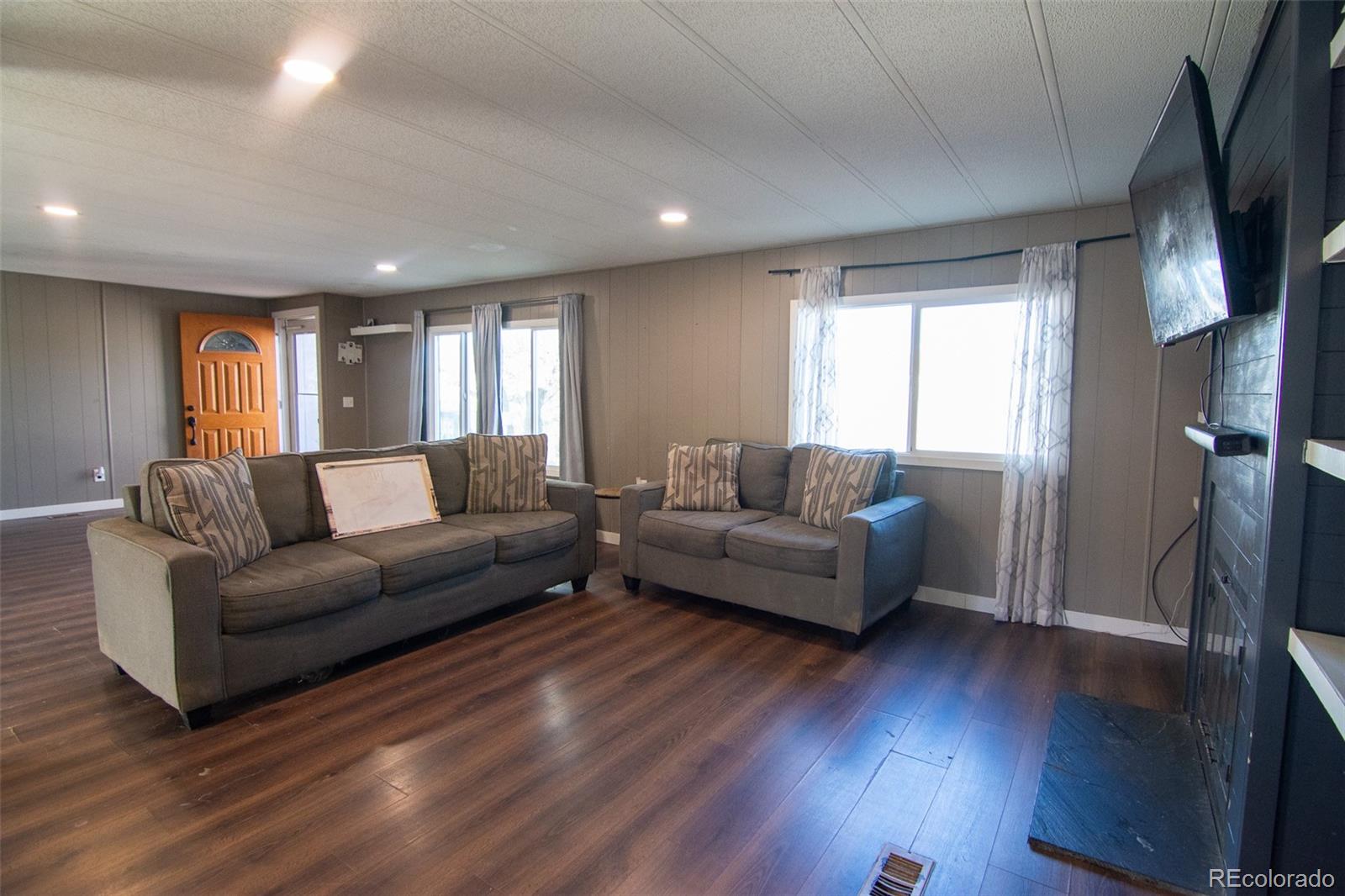 4210 E 100 Th Avenue Thornton CO 80229
