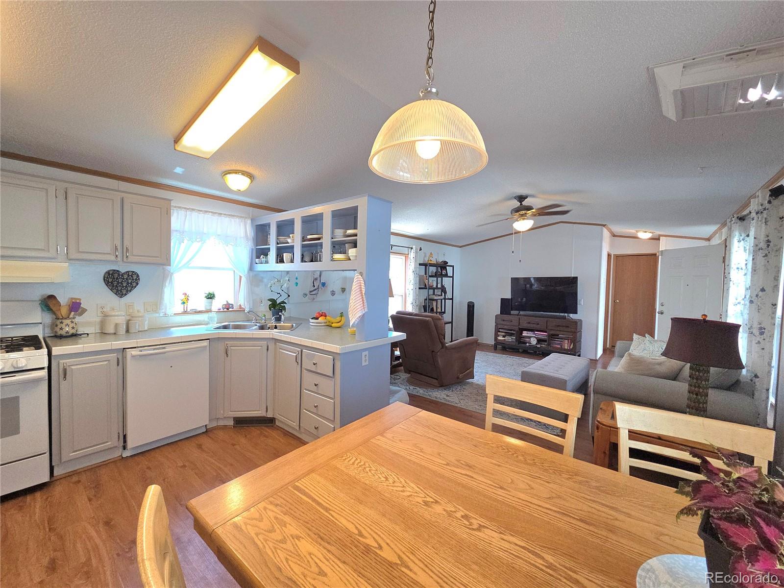 1801 W 92nd Avenue Denver CO 80260