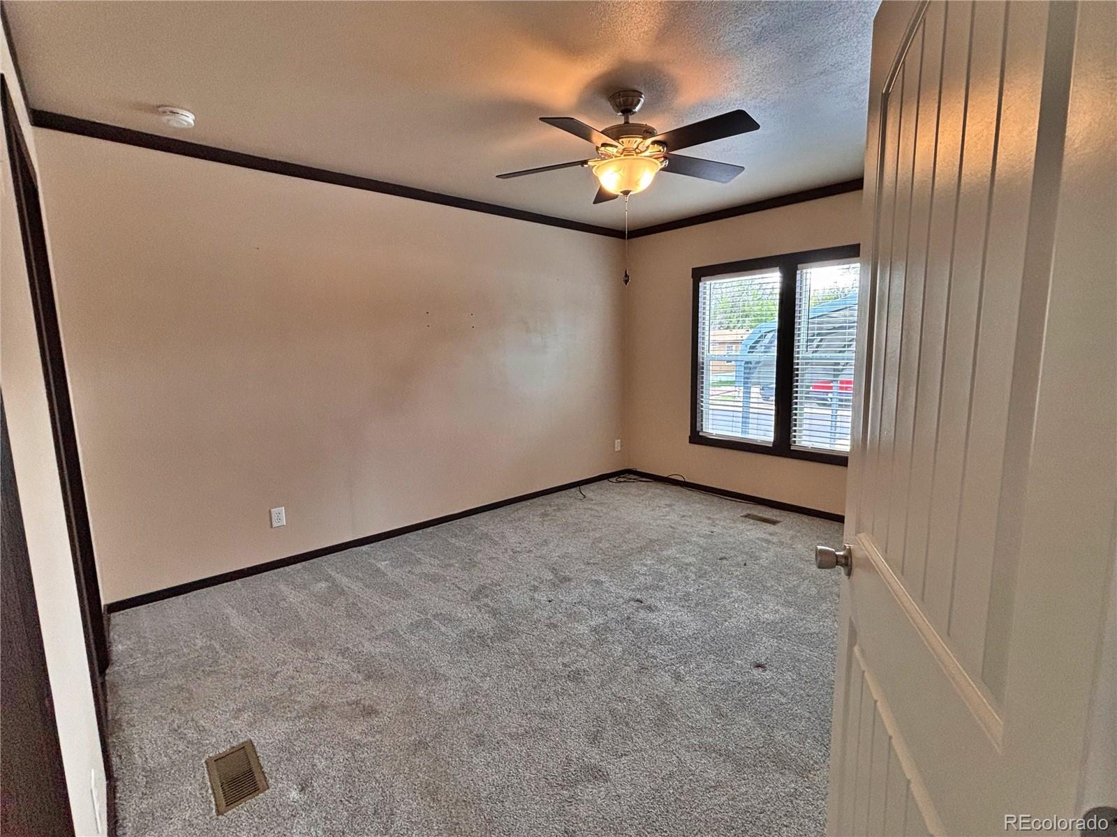 1095 Western Drive Colorado Springs CO 80915