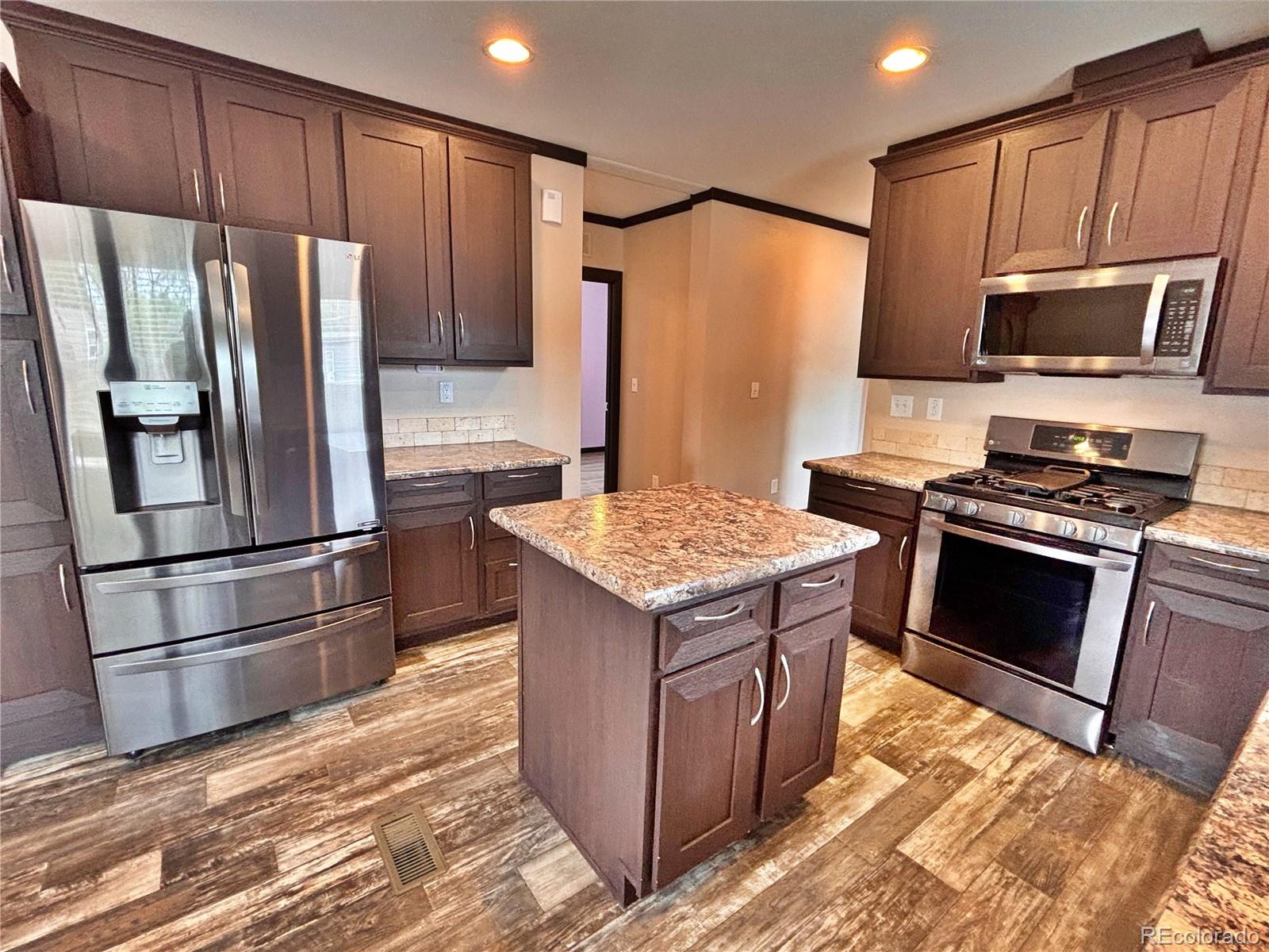 1095 Western Drive Colorado Springs CO 80915