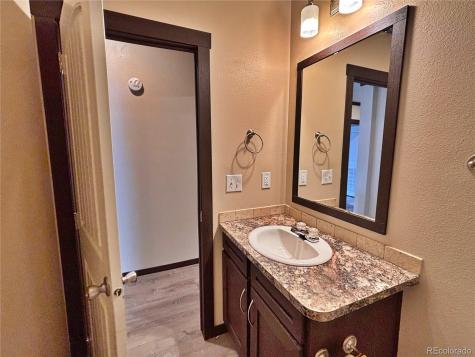 1095 Western Drive Colorado Springs CO 80915
