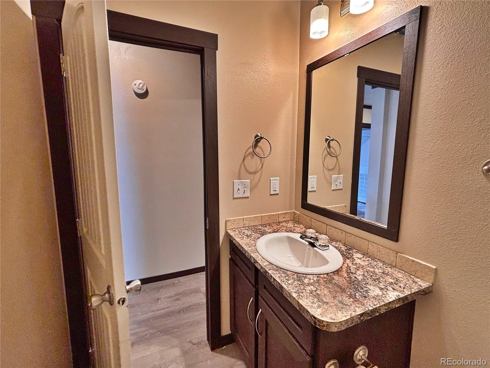 1095 Western Drive Colorado Springs CO 80915