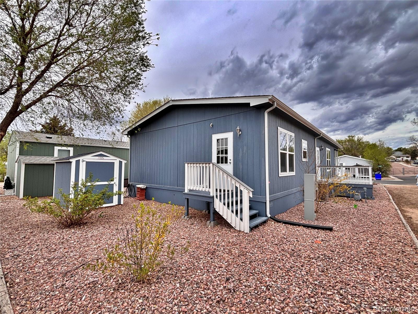 1095 Western Drive Colorado Springs CO 80915