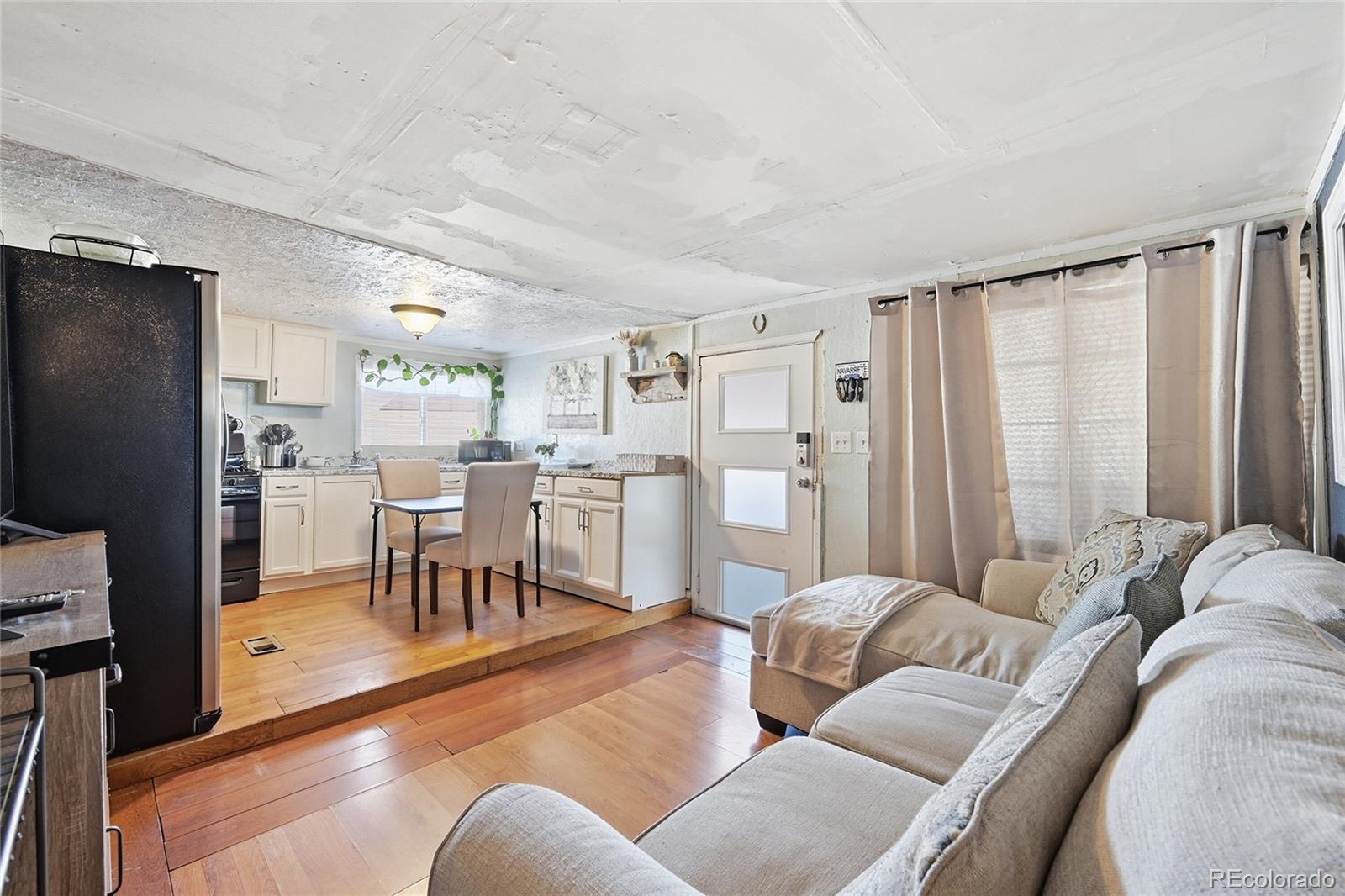 5250 W 53rd Avenue Arvada CO 80002