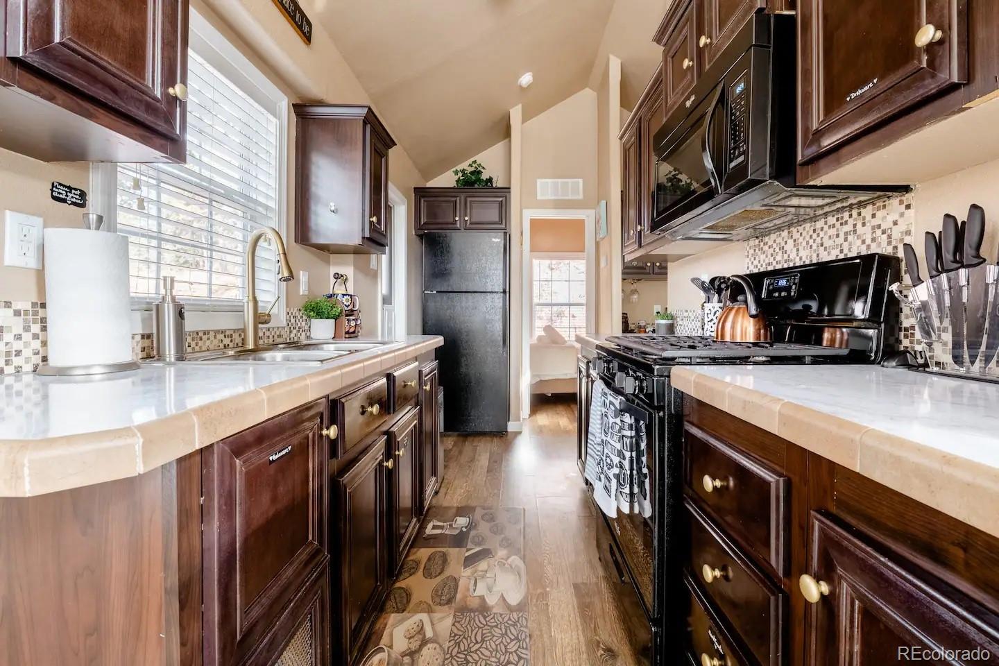 19253 E Highway 24 Woodland Park CO 80863