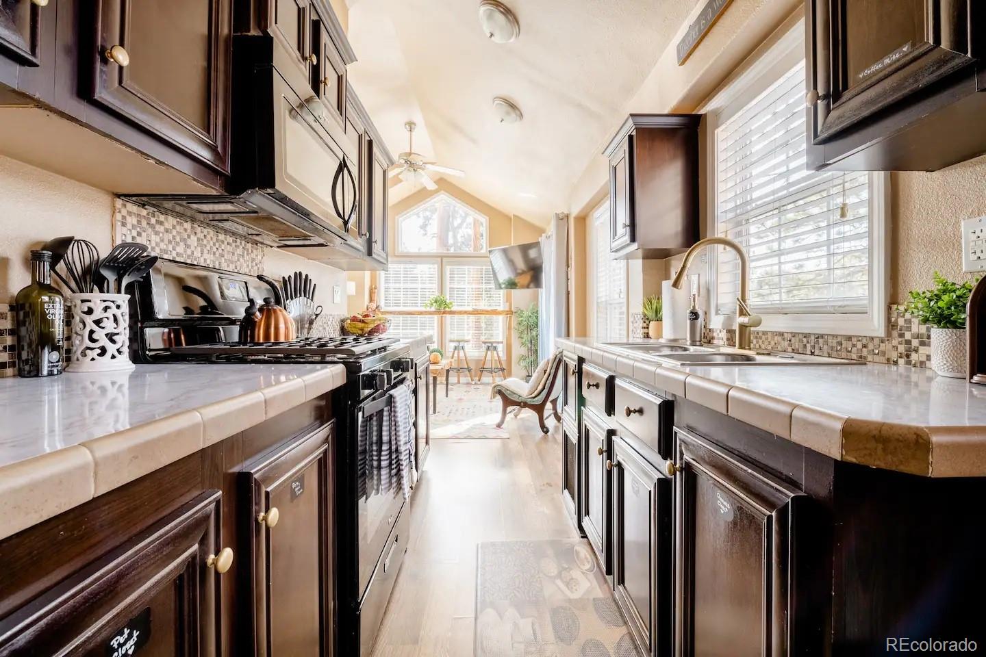 19253 E Highway 24 Woodland Park CO 80863