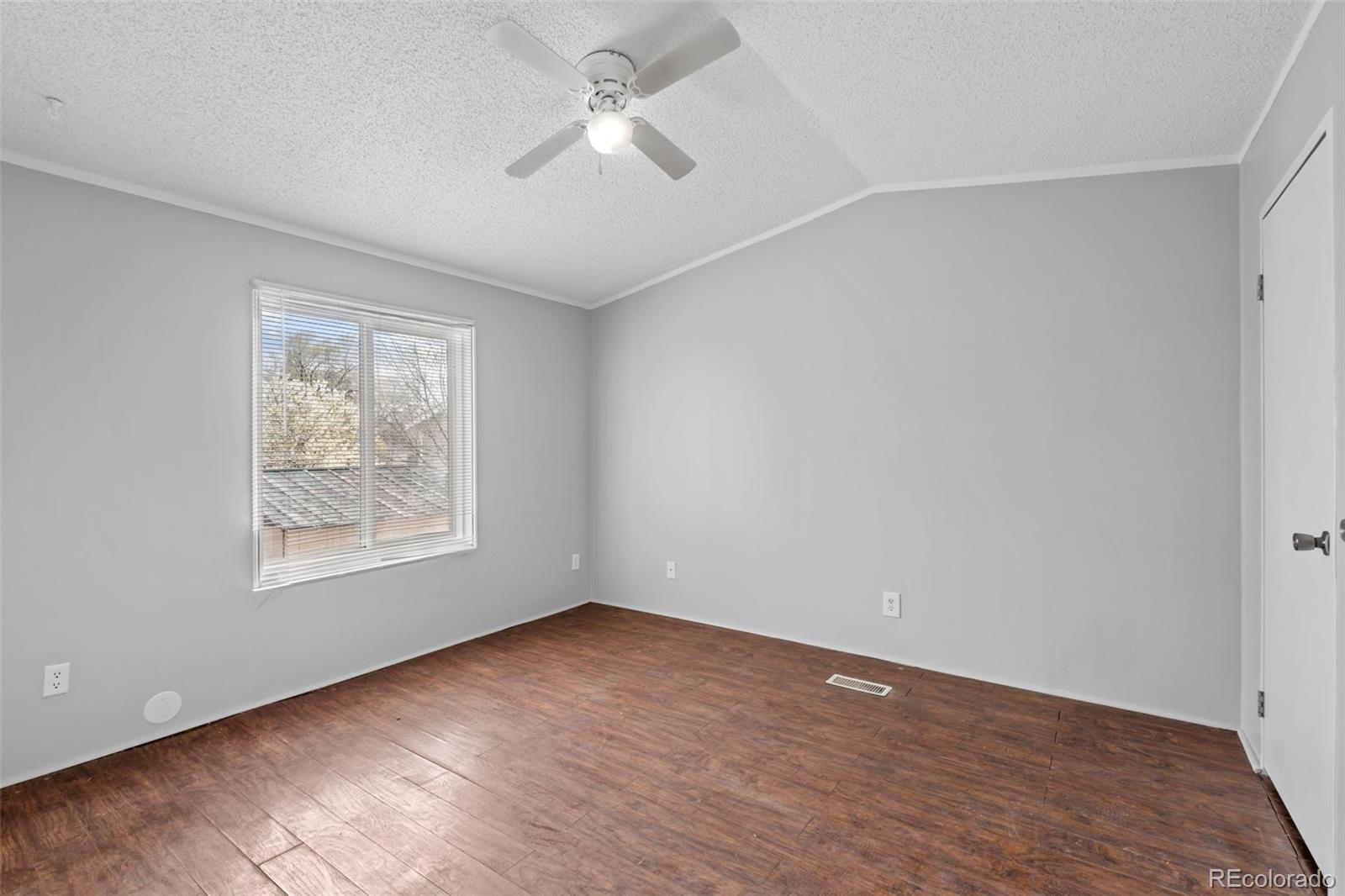 1095 Western Drive Colorado Springs CO 80915