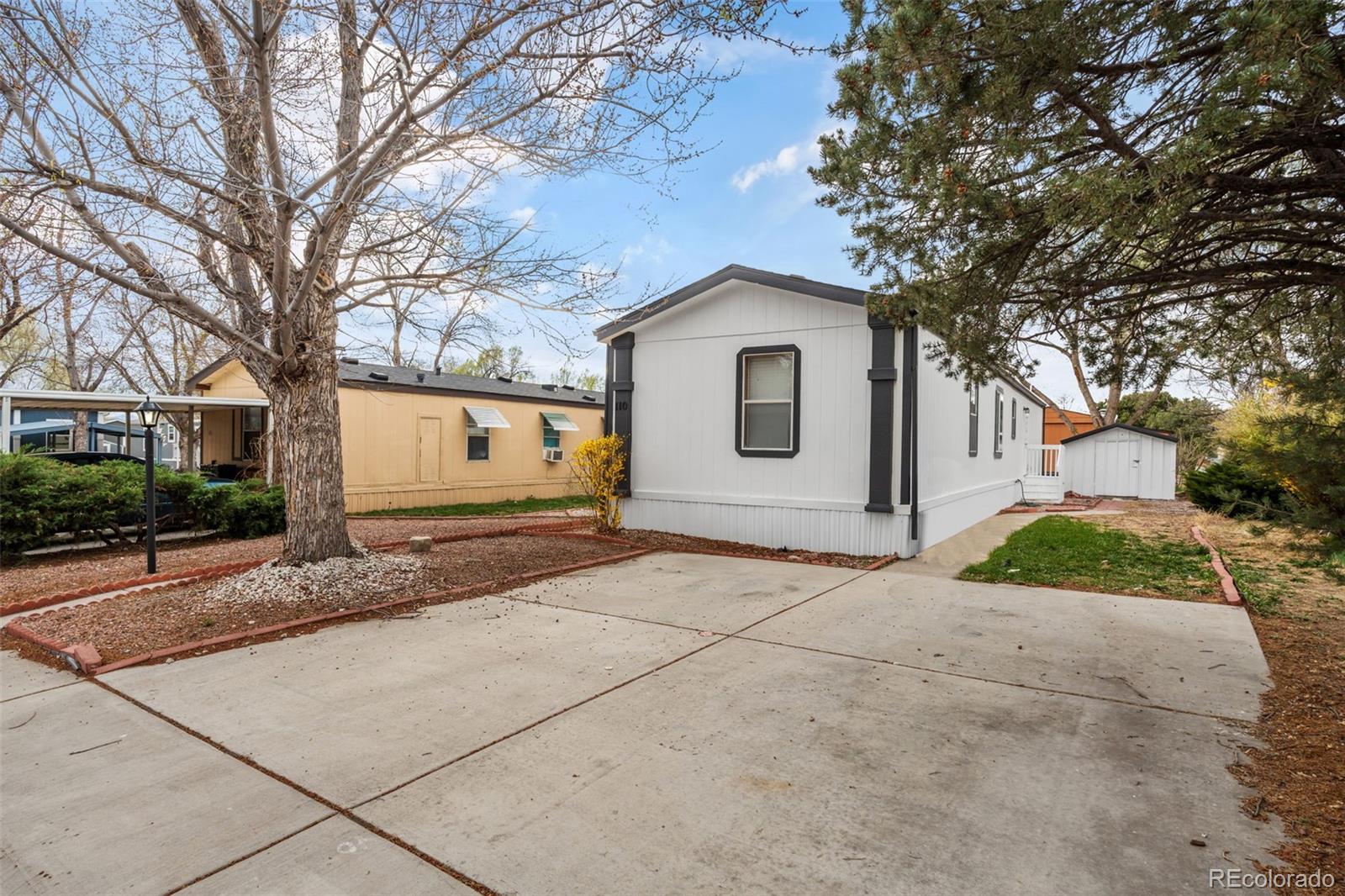 1095 Western Drive Colorado Springs CO 80915
