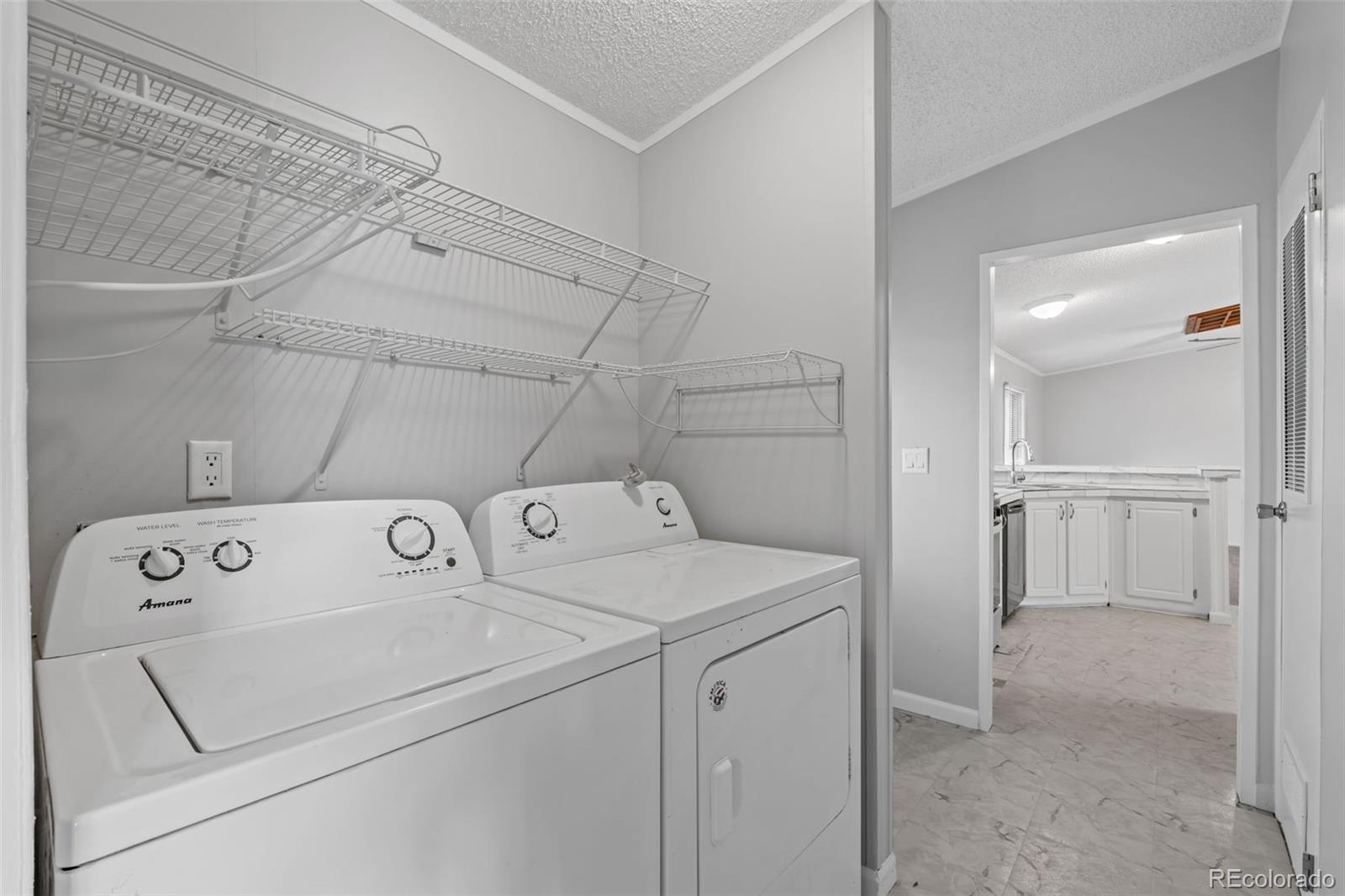 1095 Western Drive Colorado Springs CO 80915