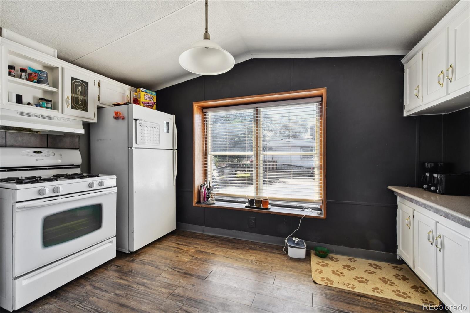 9400 Elm Court Denver CO 80260