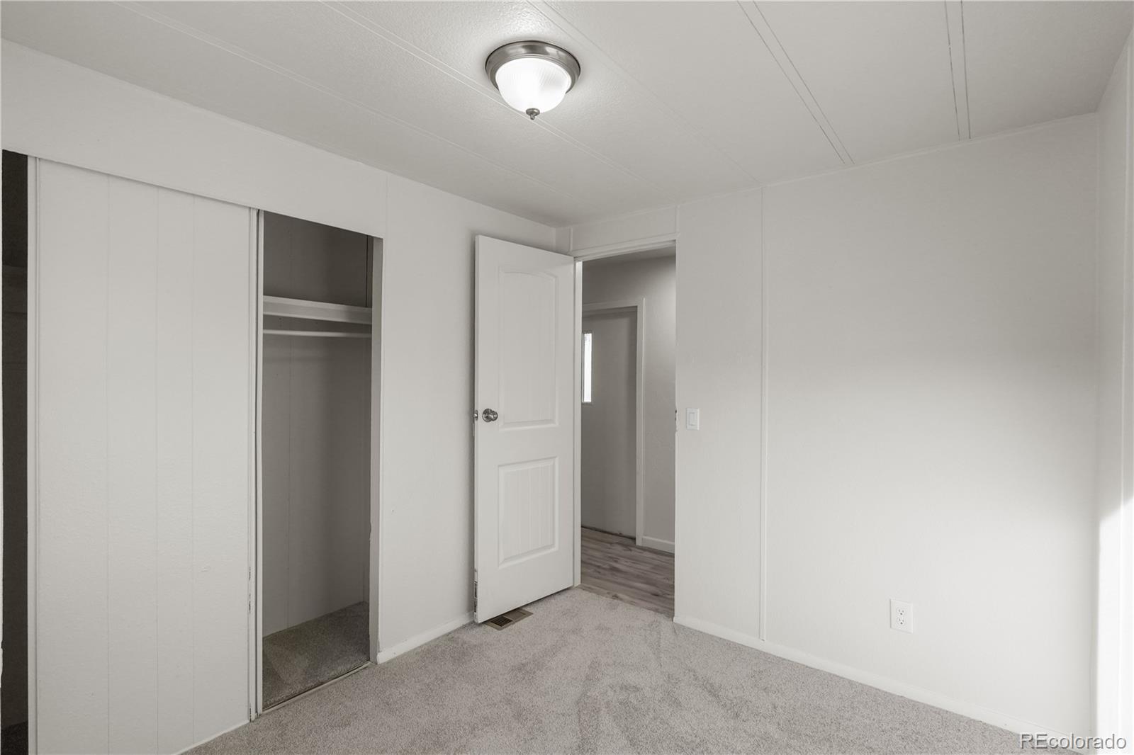 1095 Western Drive Colorado Springs CO 80915