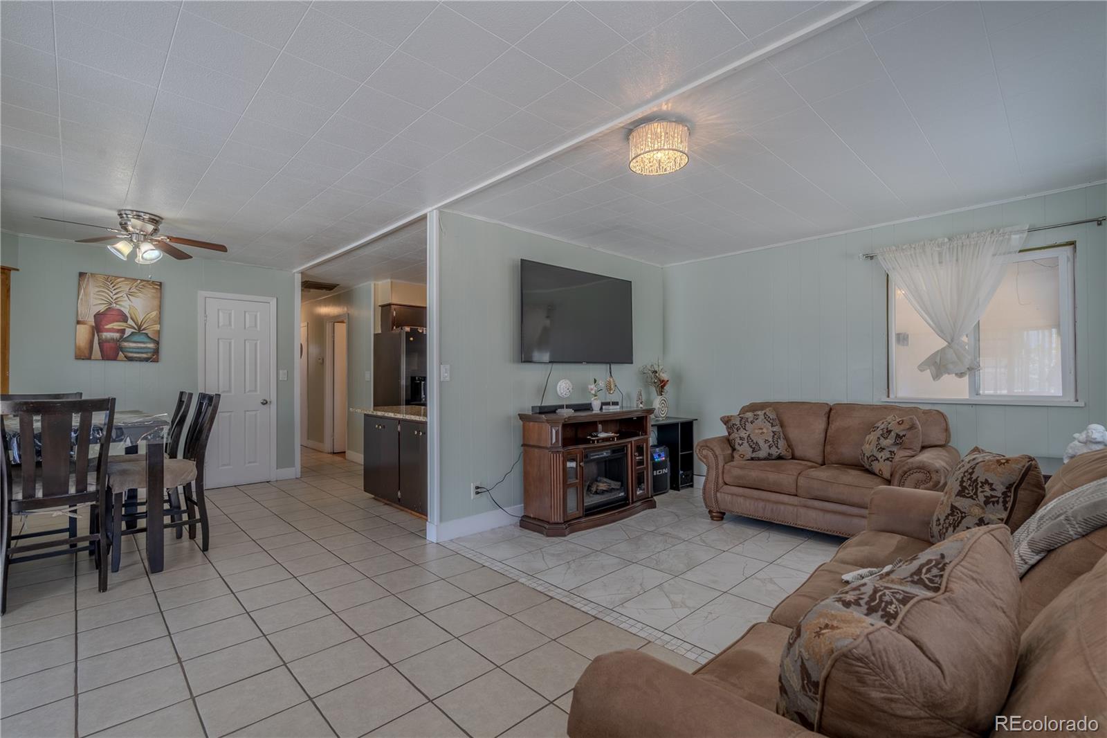 1400 S Collyer Street Longmont CO 80501