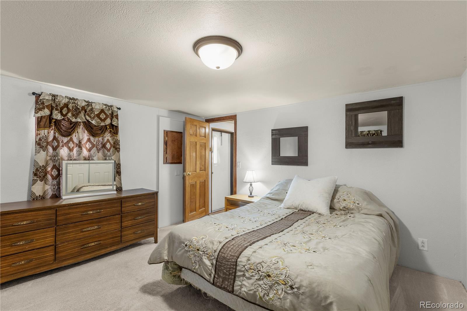 19570 E Highway 24 Woodland Park CO 80863