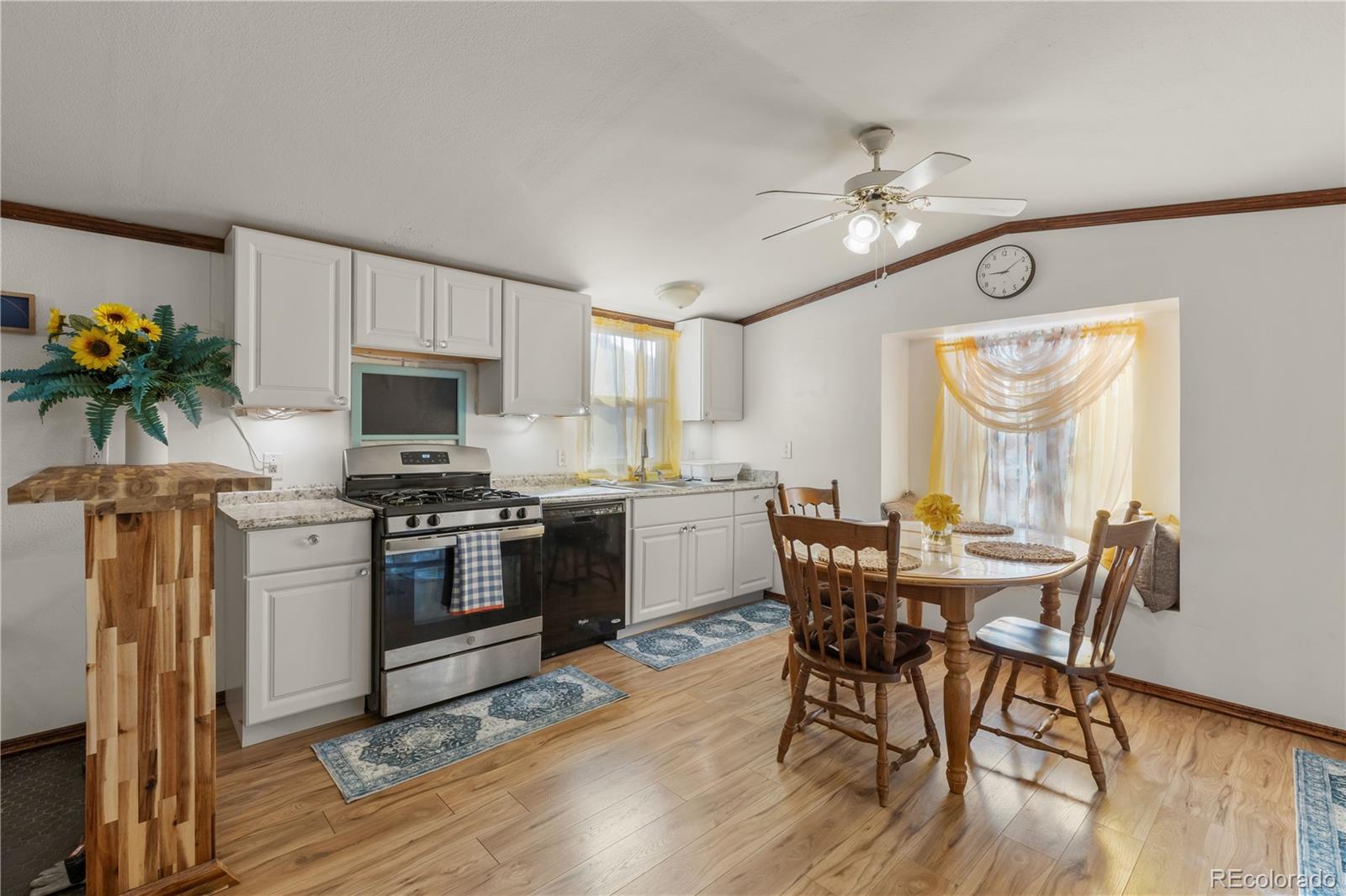 19570 E Highway 24 Woodland Park CO 80863