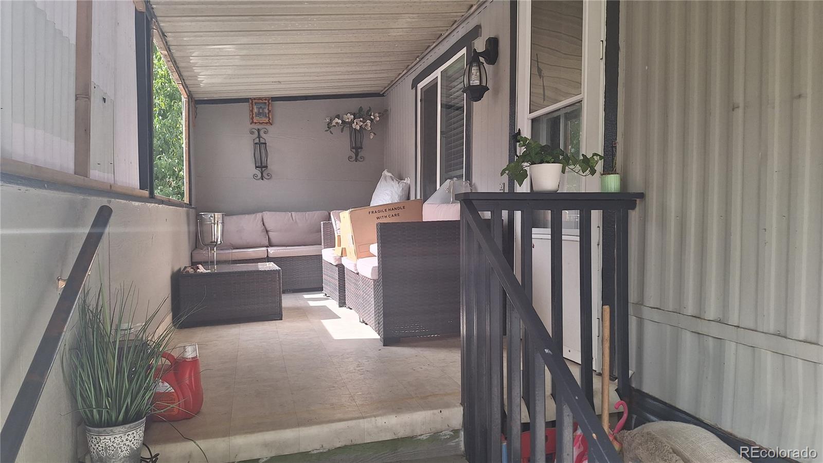 2853 Blue Jay Street Denver CO 80260