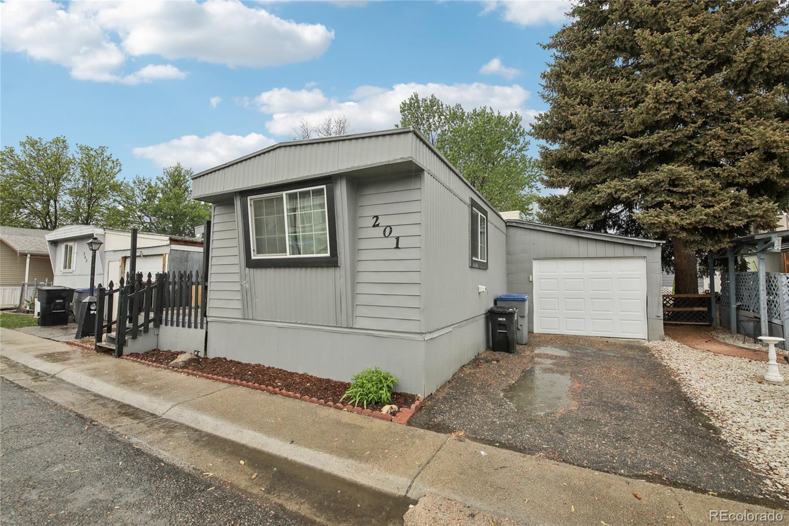 1400 S Collyer Street Longmont CO 80501
