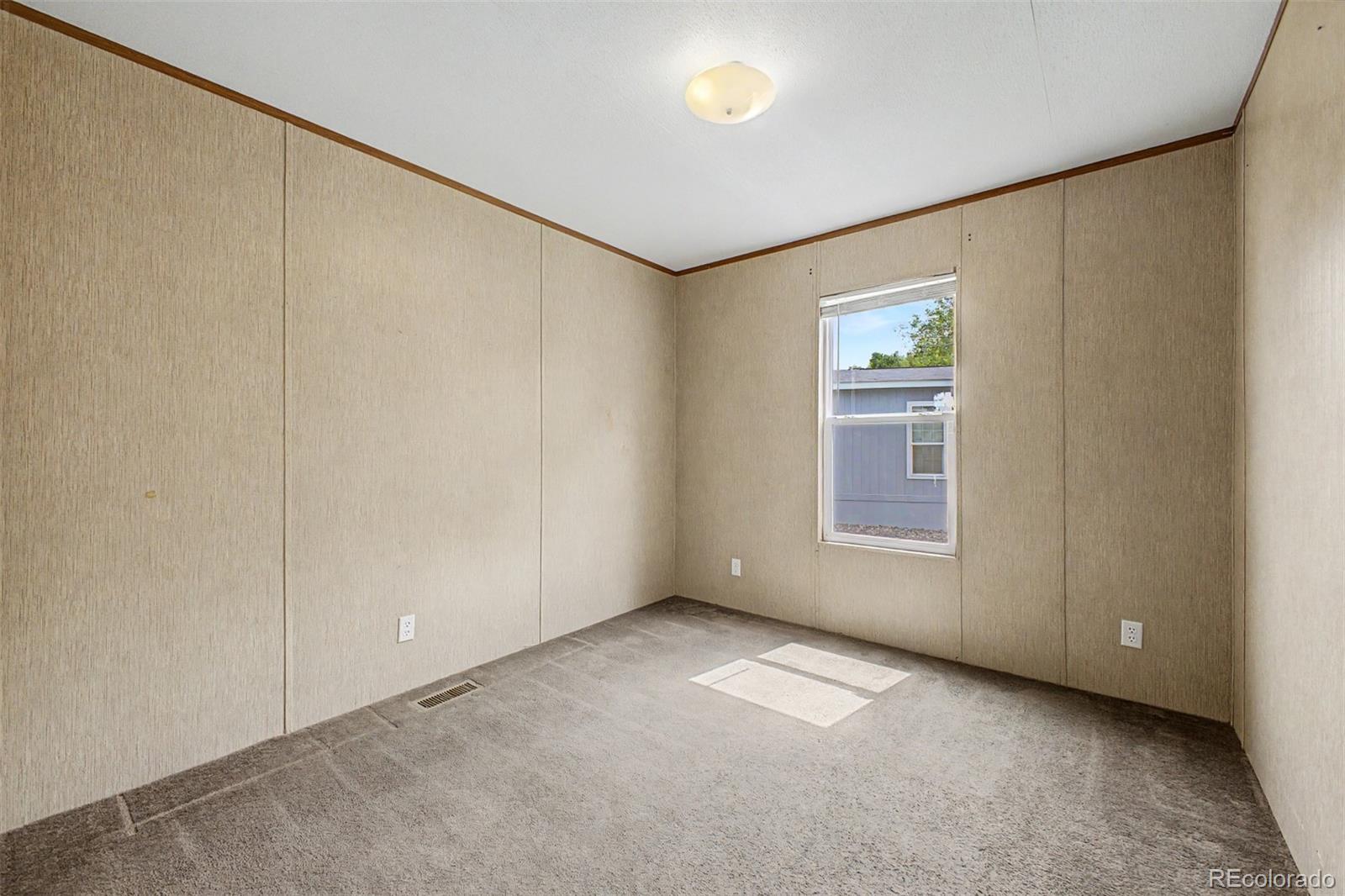 1095 Western Drive Colorado Springs CO 80915