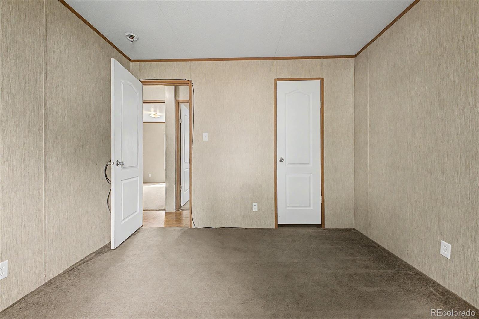 1095 Western Drive Colorado Springs CO 80915