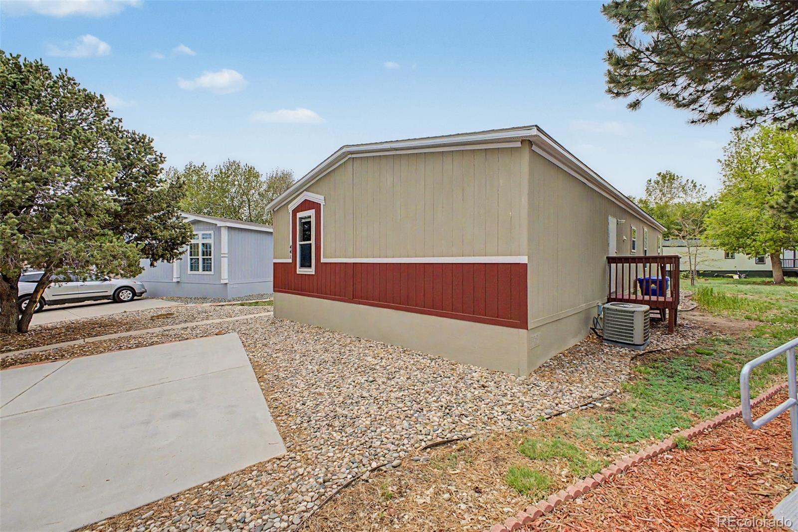 1095 Western Drive Colorado Springs CO 80915