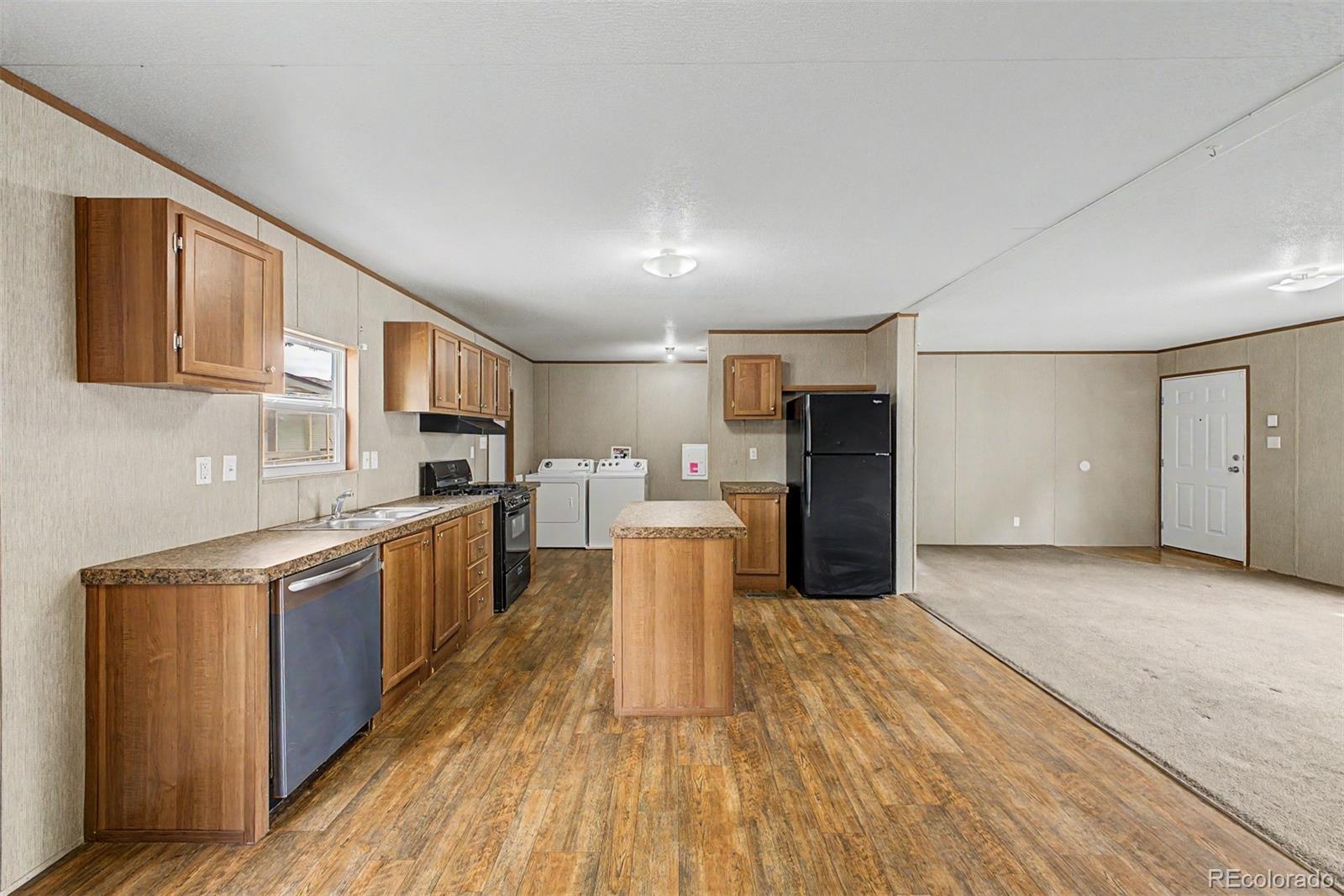 1095 Western Drive Colorado Springs CO 80915