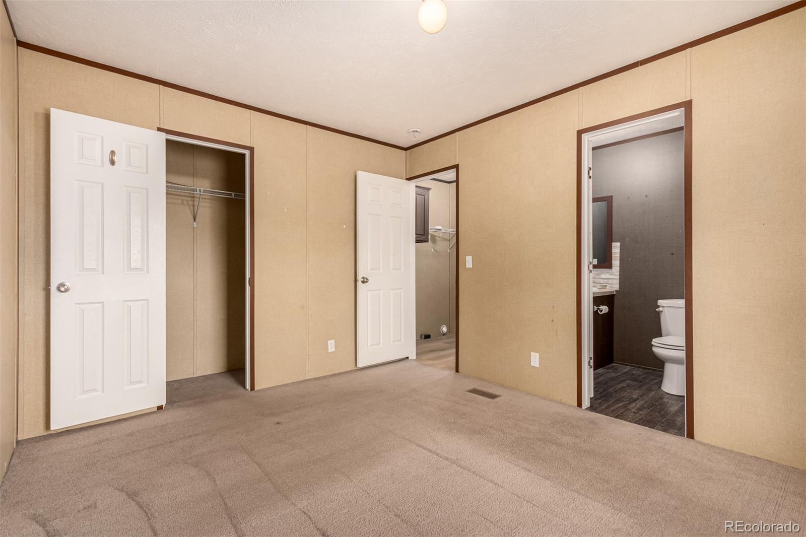 1614 Van Buren Way Aurora CO 80011
