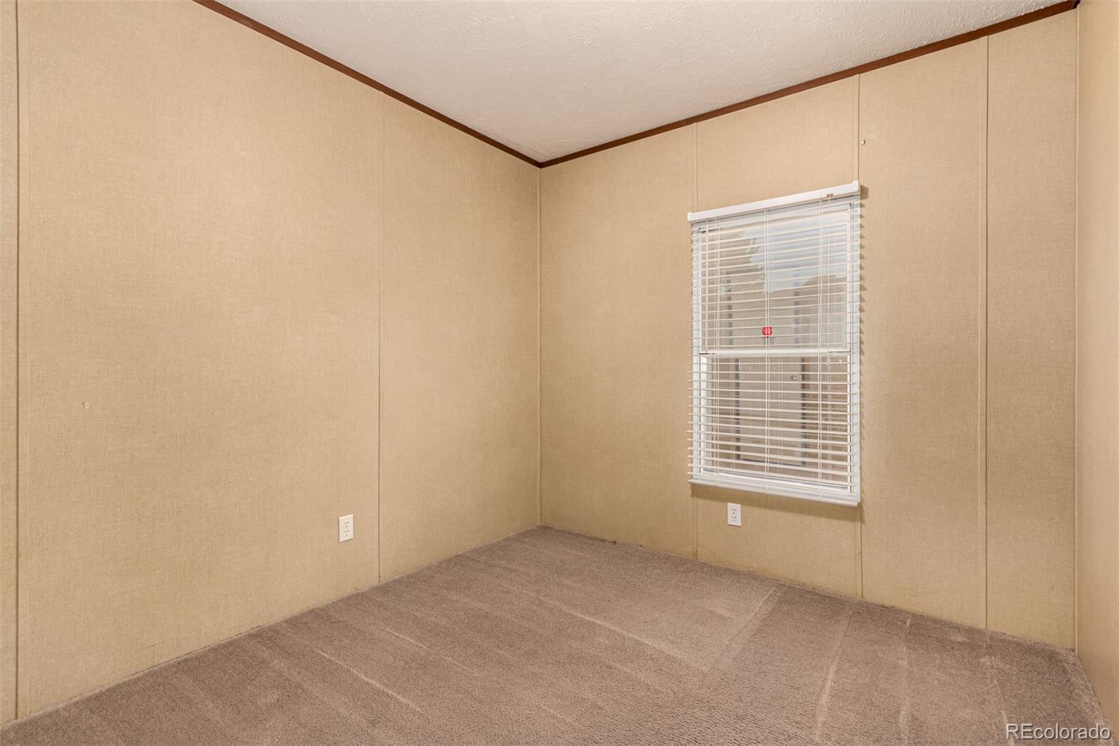 1614 Van Buren Way Aurora CO 80011