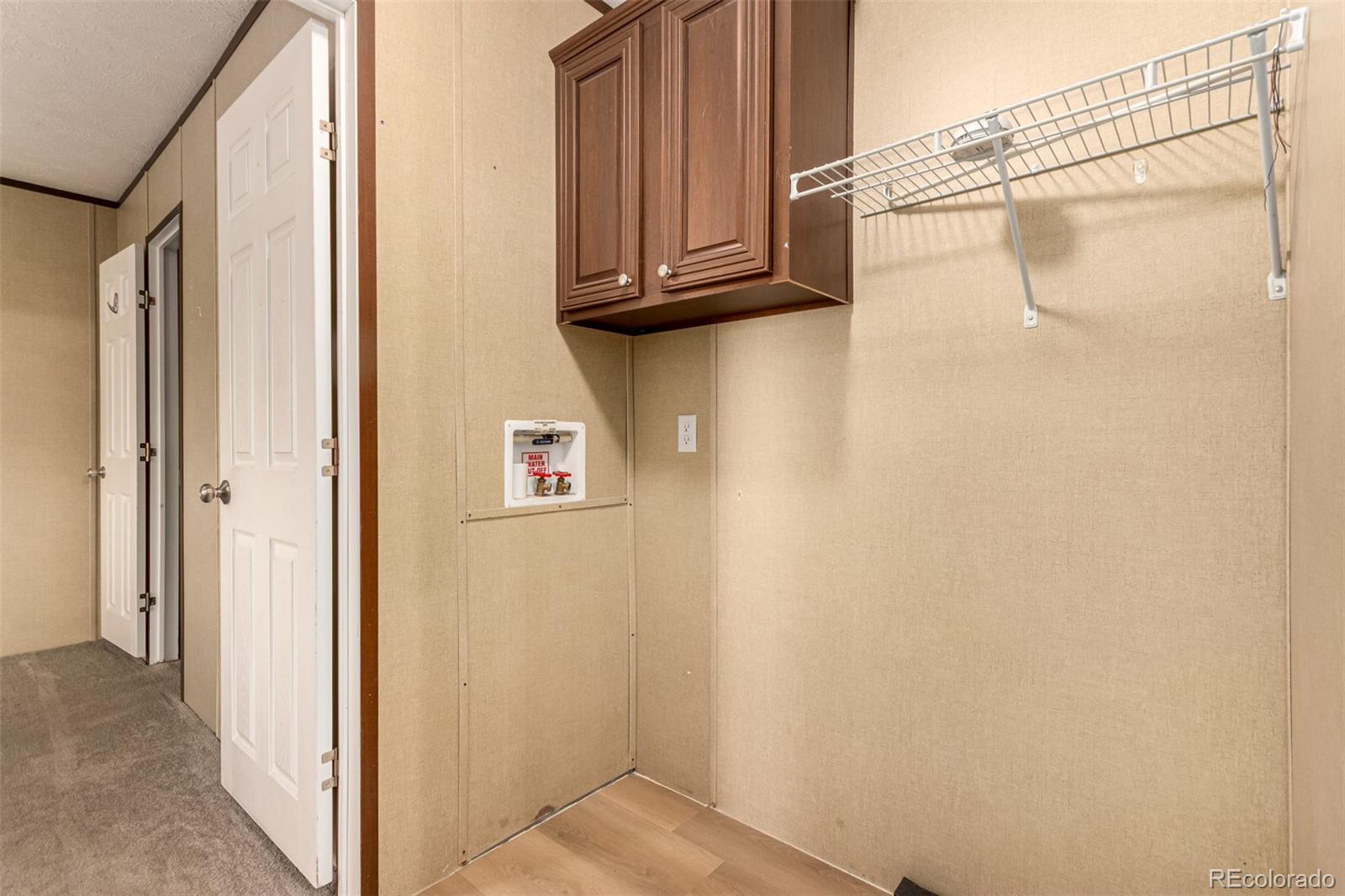 1614 Van Buren Way Aurora CO 80011