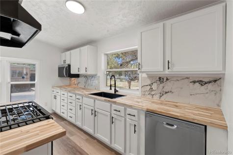 2840 S Circle Colorado Springs CO 80906