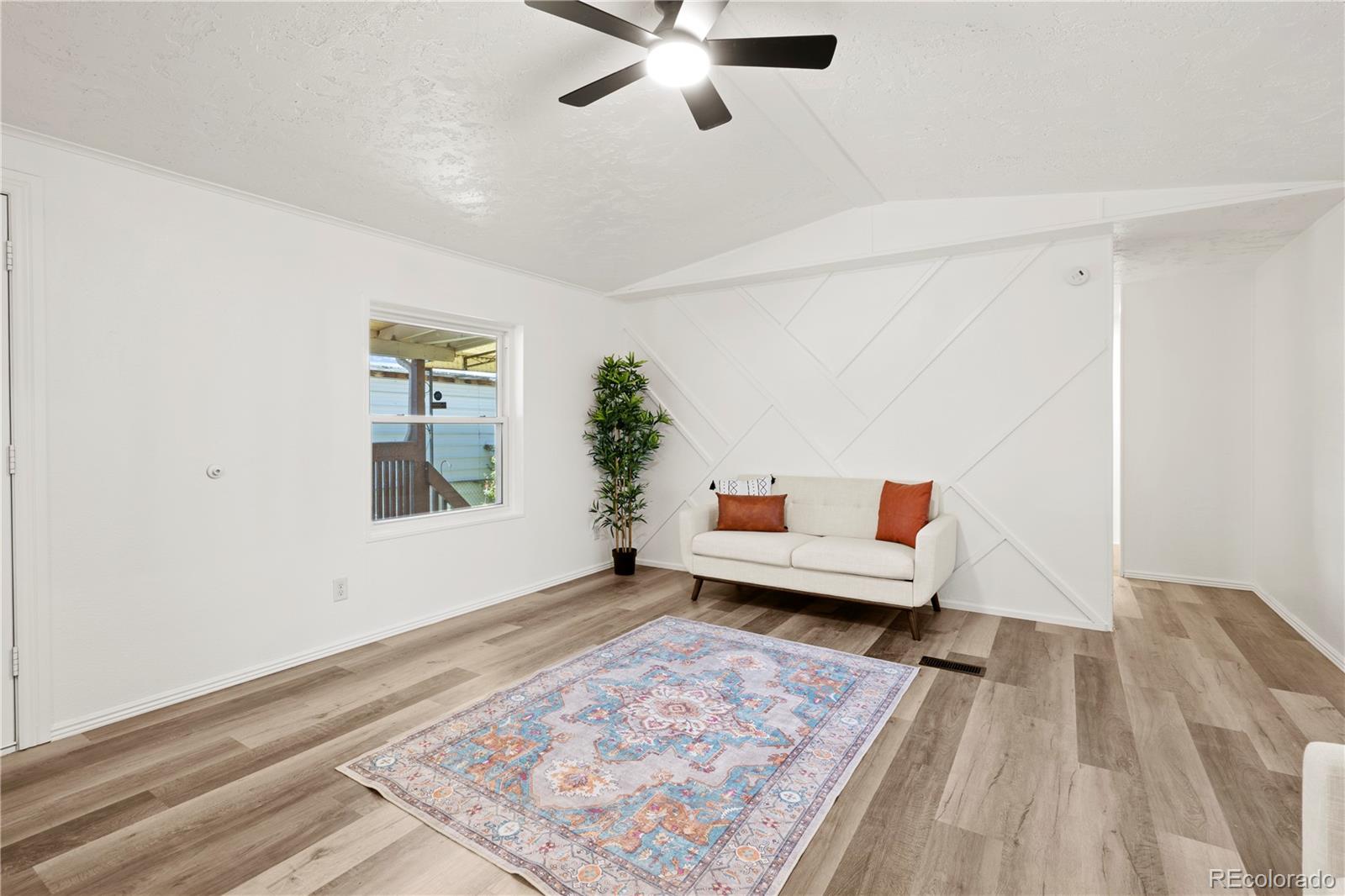 2840 S Circle Colorado Springs CO 80906