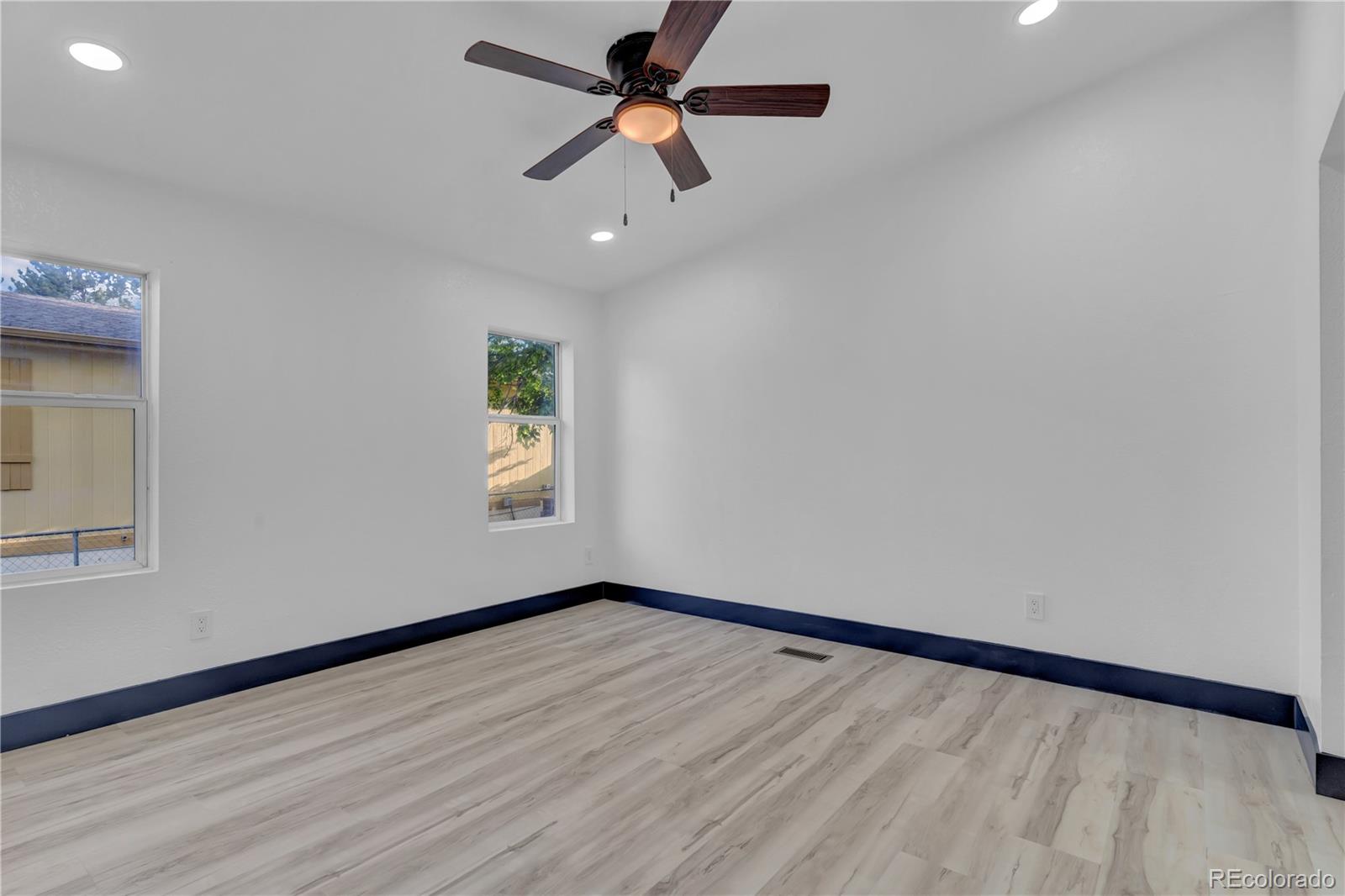 807 Robin Cove Lafayette CO 80026