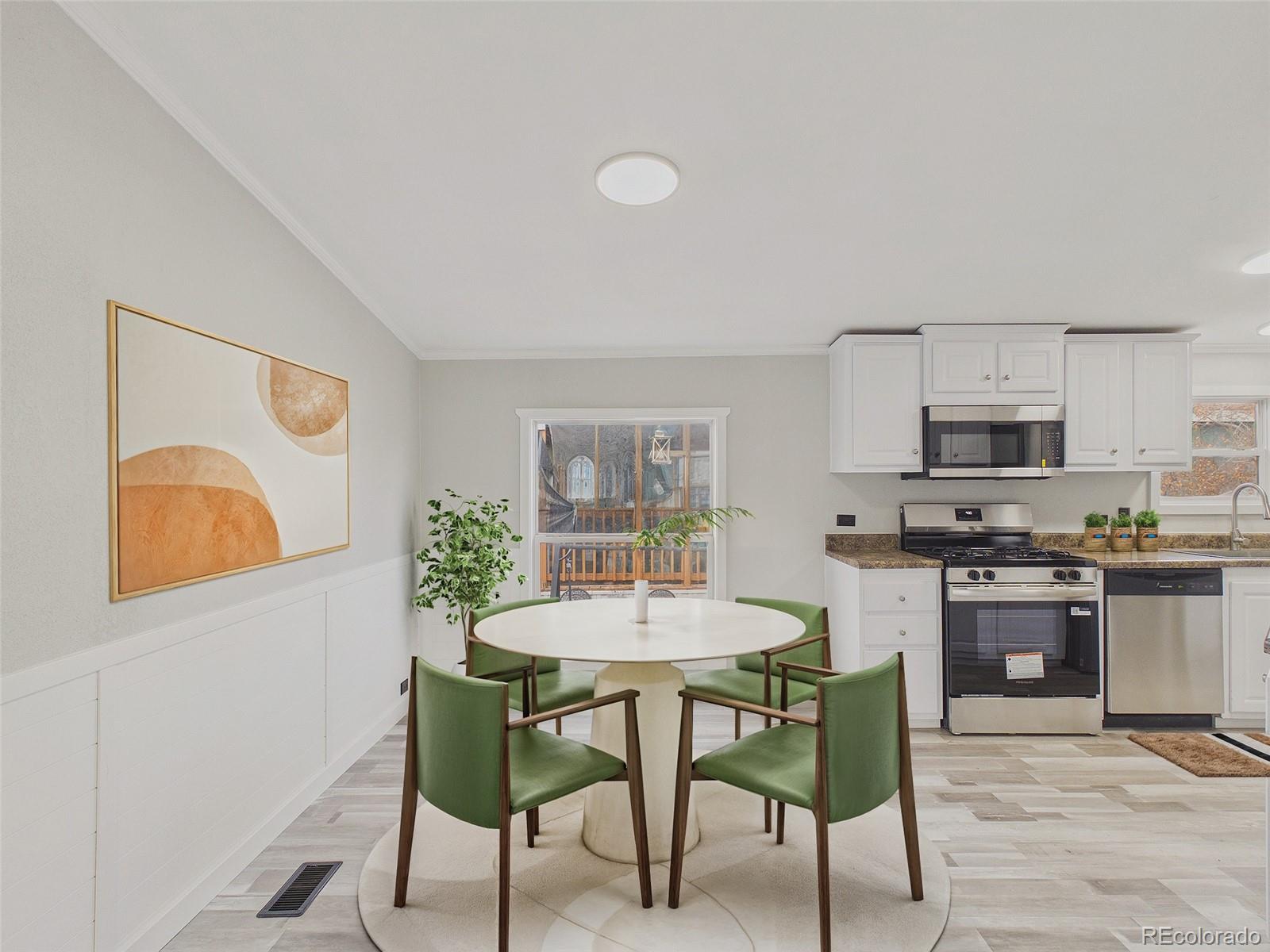 9400 Elm Court Denver CO 80260