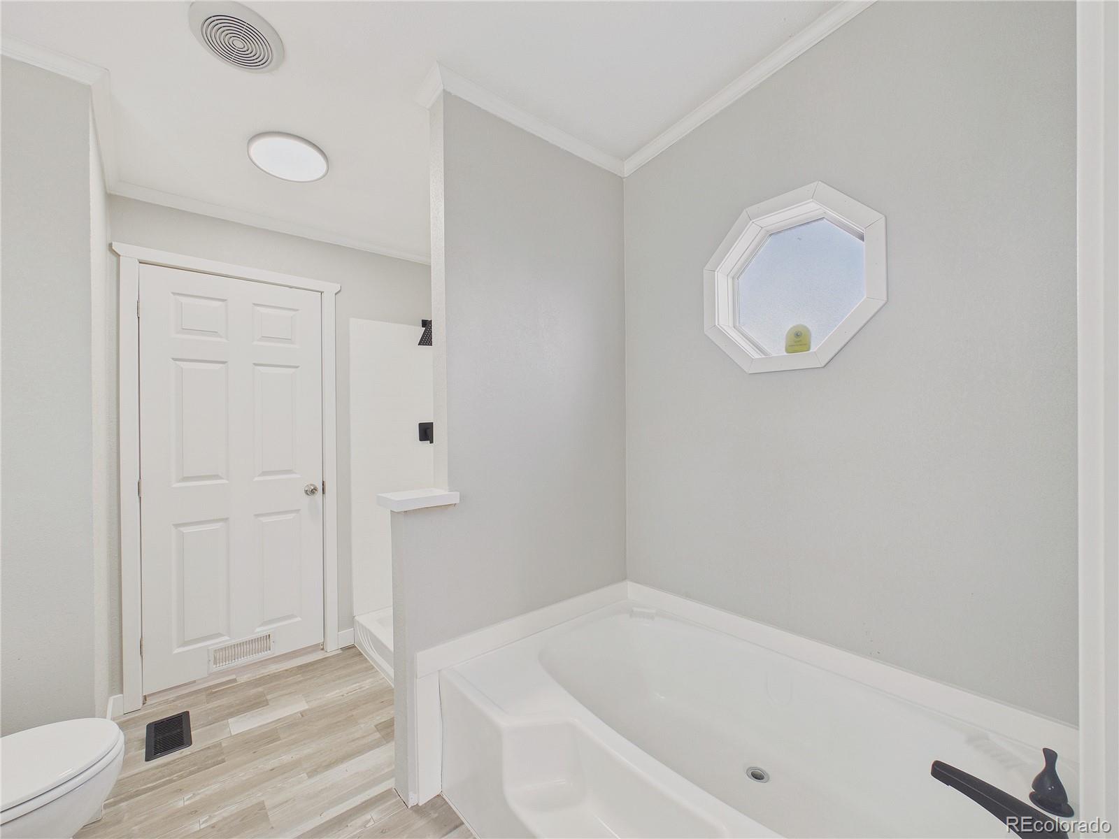 9400 Elm Court Denver CO 80260