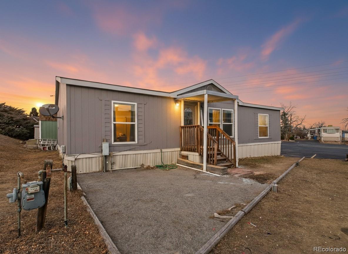 9400 Elm Court Denver CO 80260