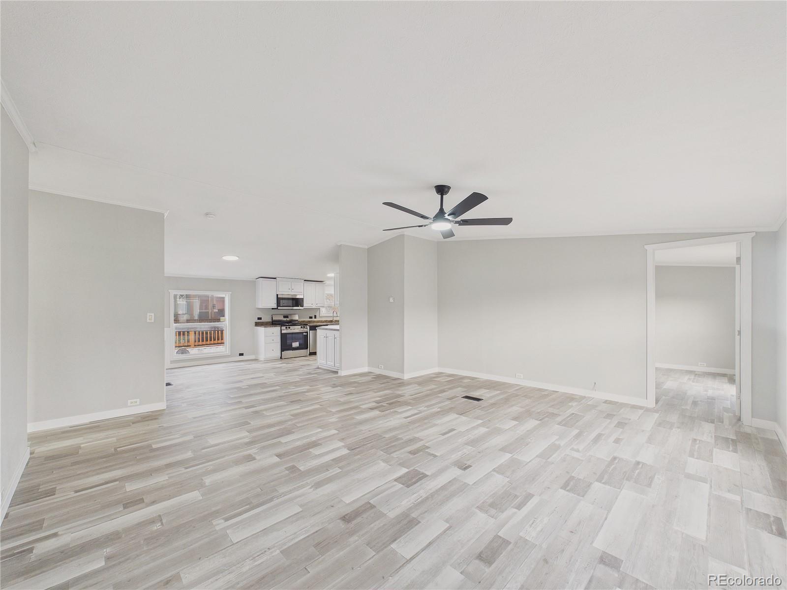 9400 Elm Court Denver CO 80260