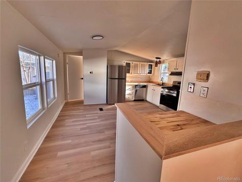 1095 Western Drive Colorado Springs CO 80915