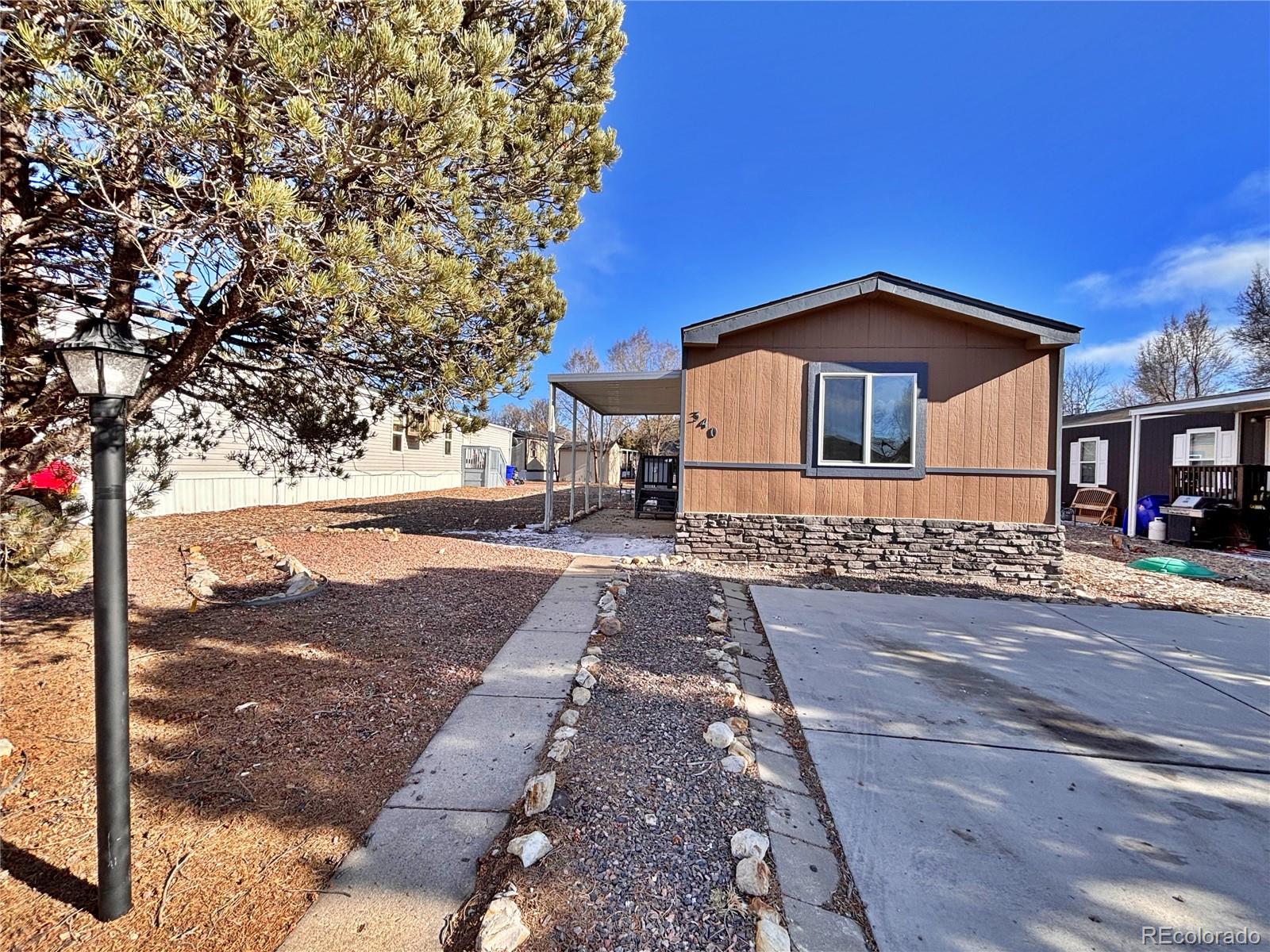 1095 Western Drive Colorado Springs CO 80915