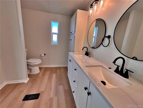 1095 Western Drive Colorado Springs CO 80915