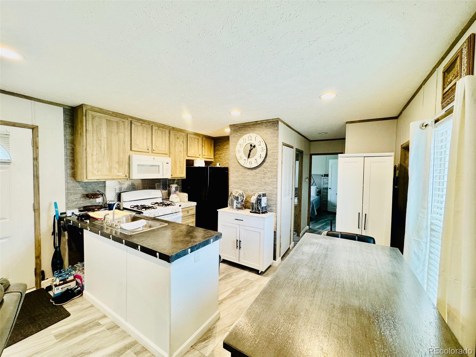 5971 E 69th Avenue #2 Commerce City CO 80022