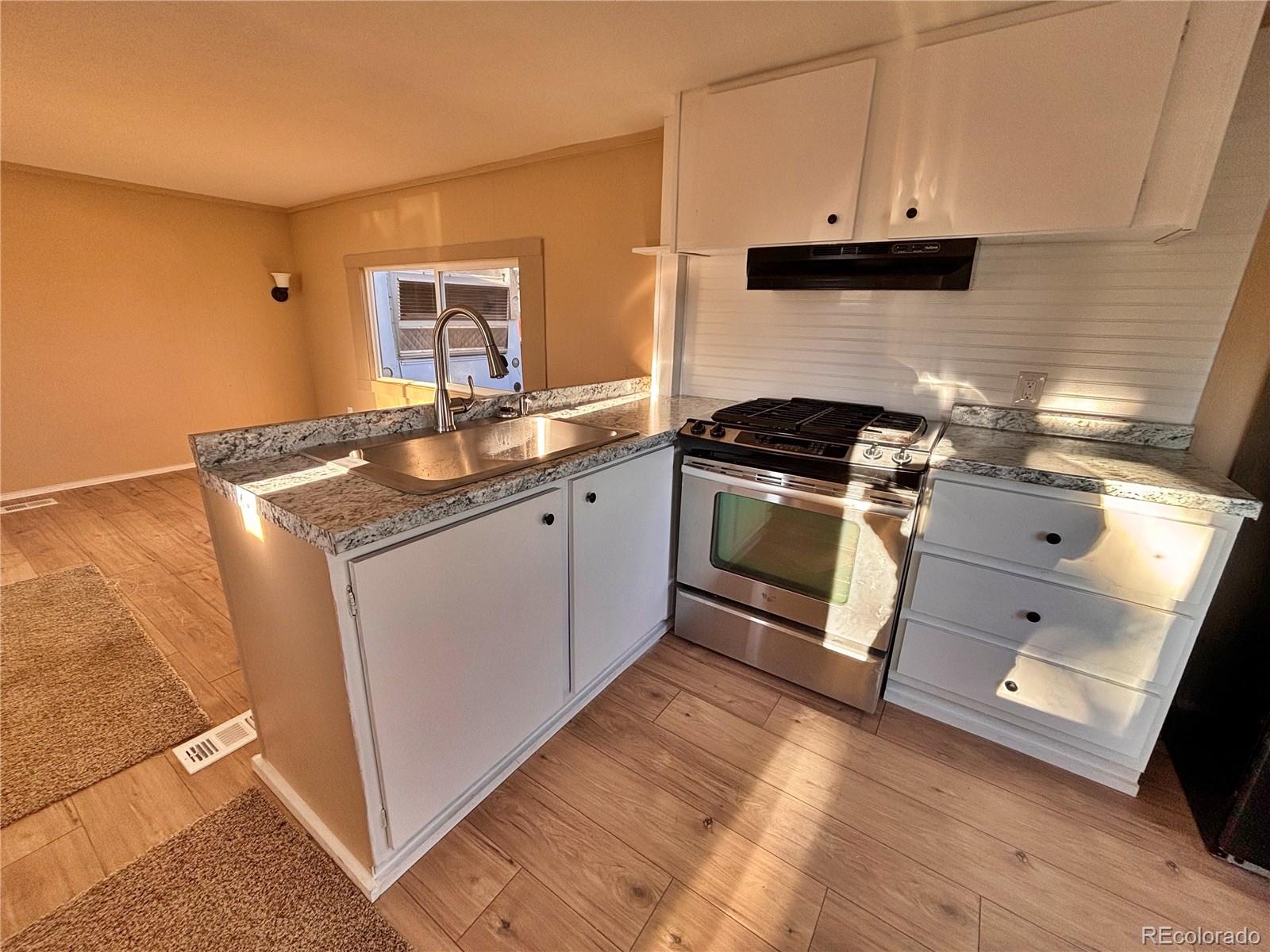220 Mount View Lane Colorado Springs CO 80907