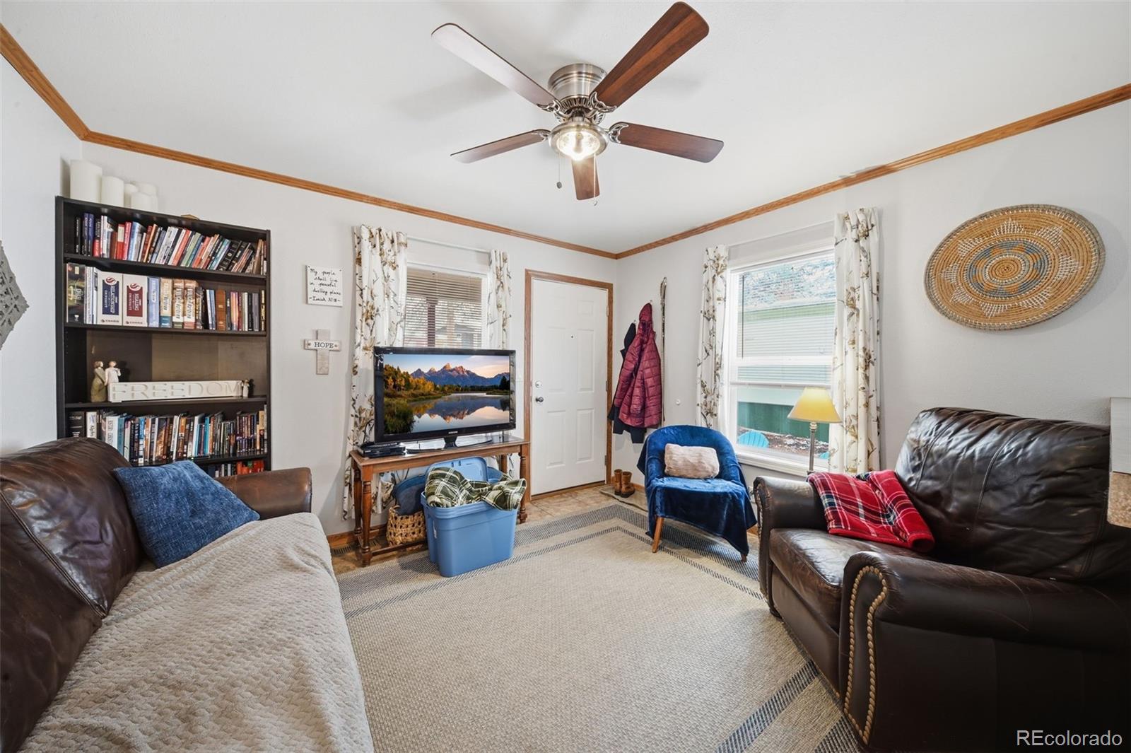 27572 State Highway 67 Woodland Park CO 80863