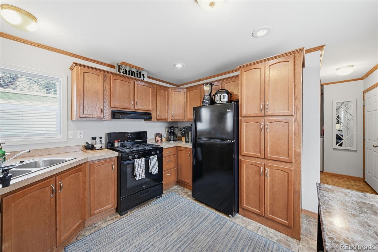 27572 State Highway 67 Woodland Park CO 80863