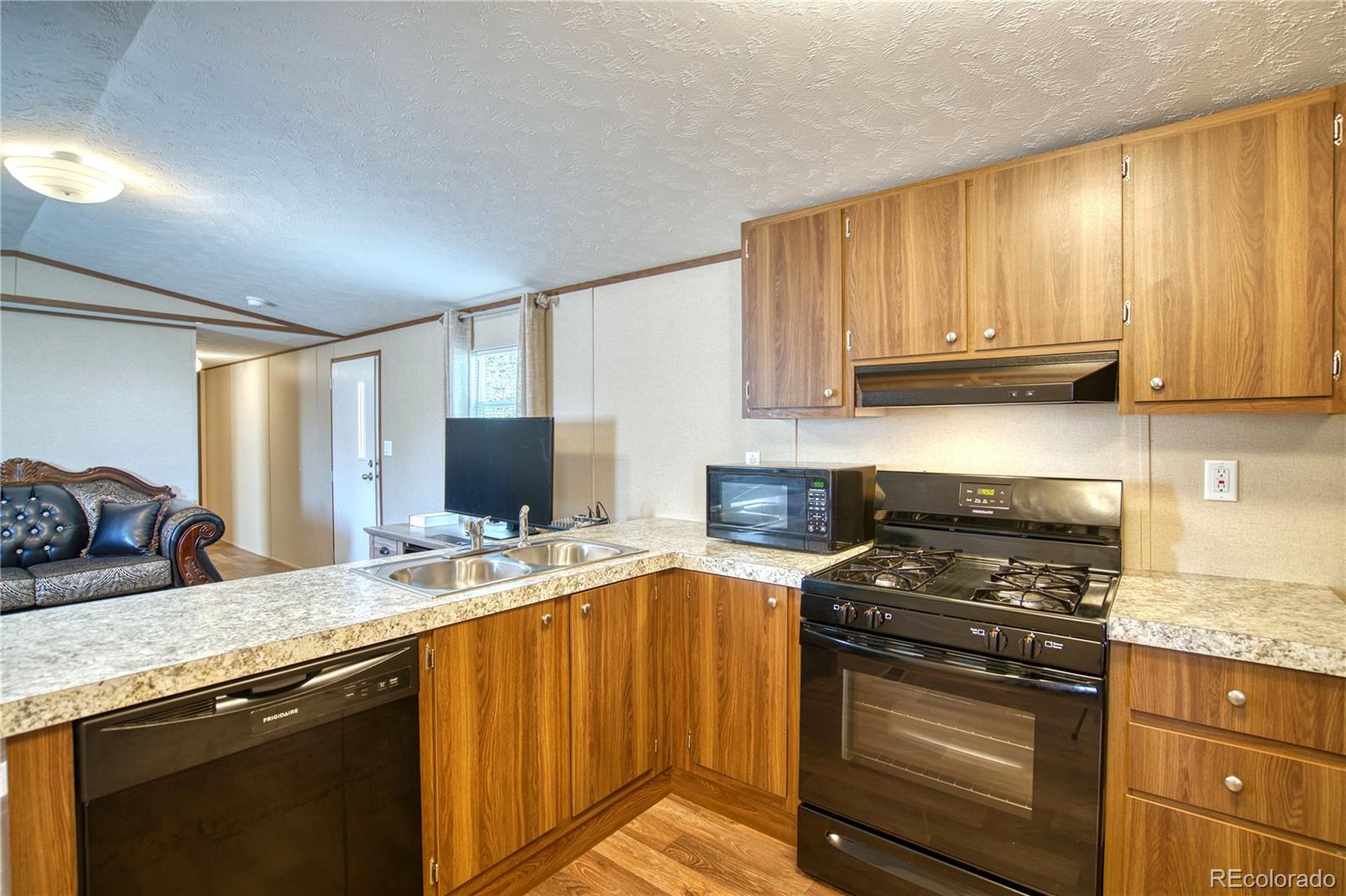 218 Grape Street Hudson CO 80642