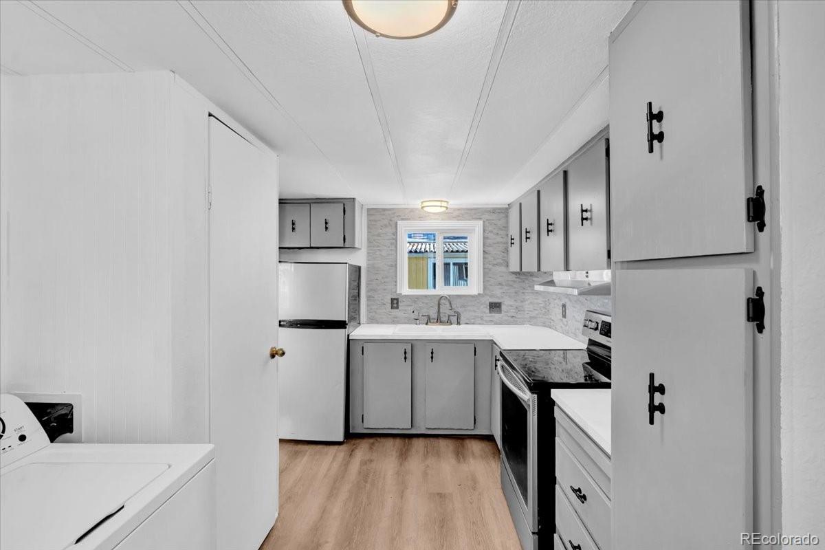 1400 S Collyer Street Longmont CO 80501
