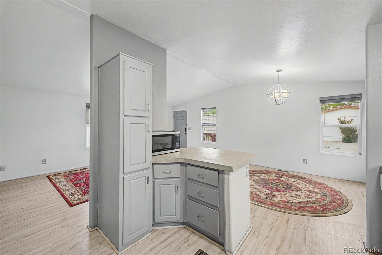 129 Ponderosa Circle Golden CO 80401