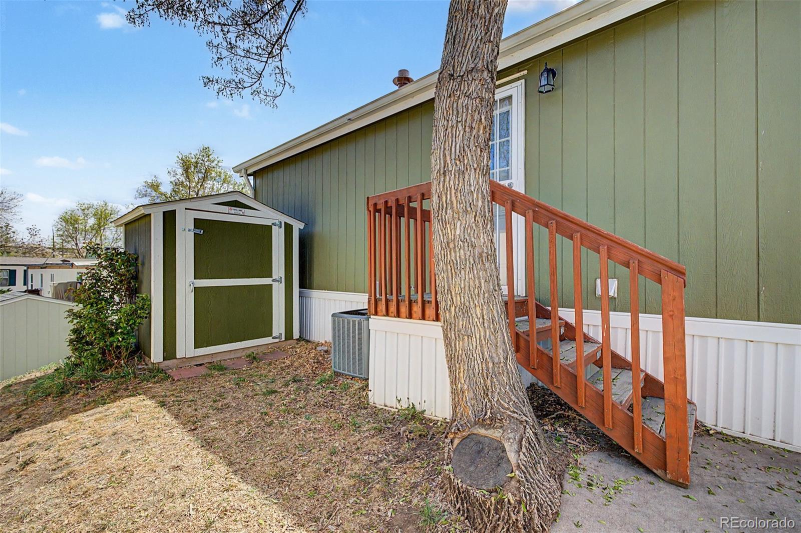 129 Ponderosa Circle Golden CO 80401