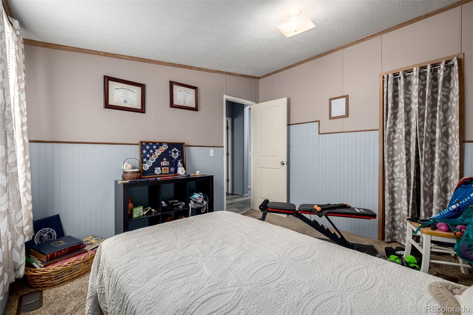 1095 Western Drive Colorado Springs CO 80915