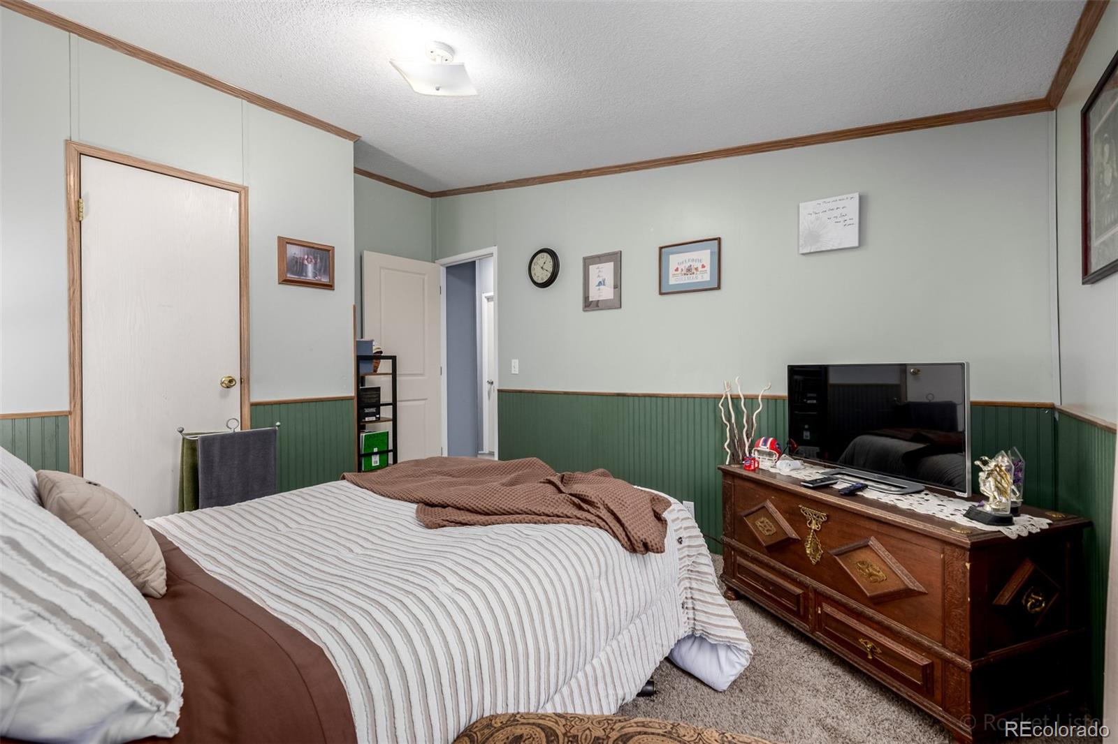 1095 Western Drive Colorado Springs CO 80915
